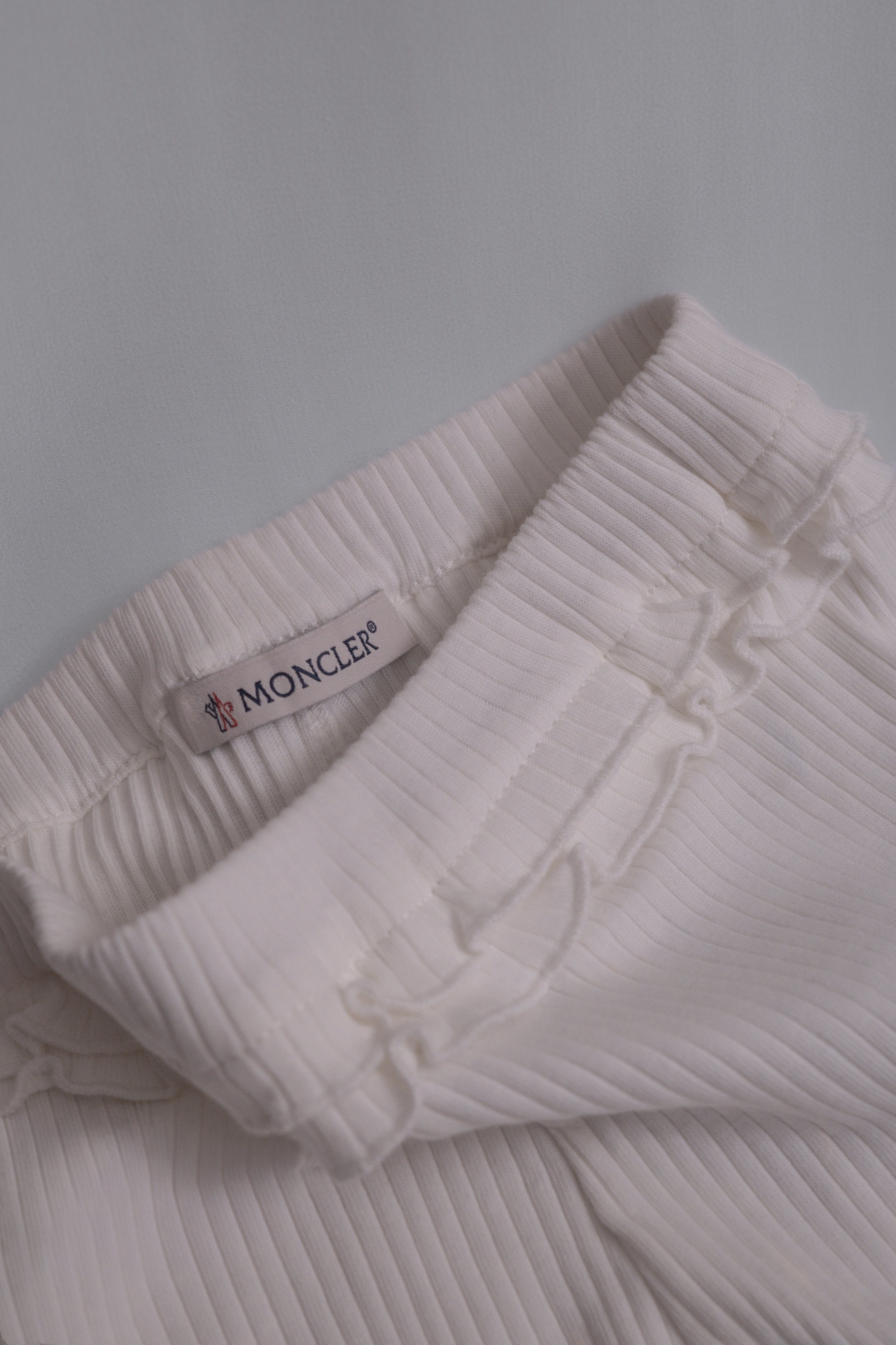 Moncler ⟡ 捲捲邊褲