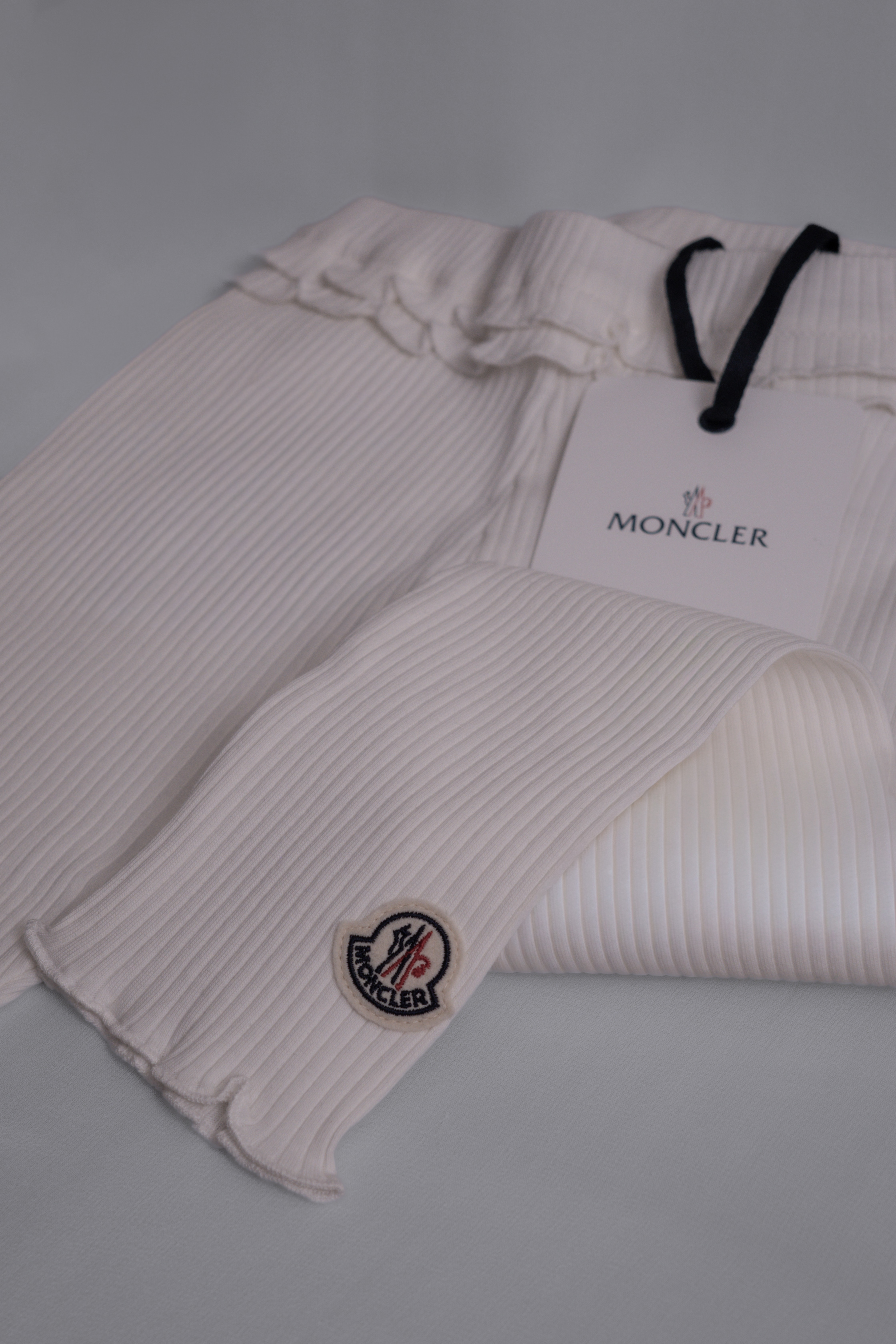 Moncler ⟡ 捲捲邊褲