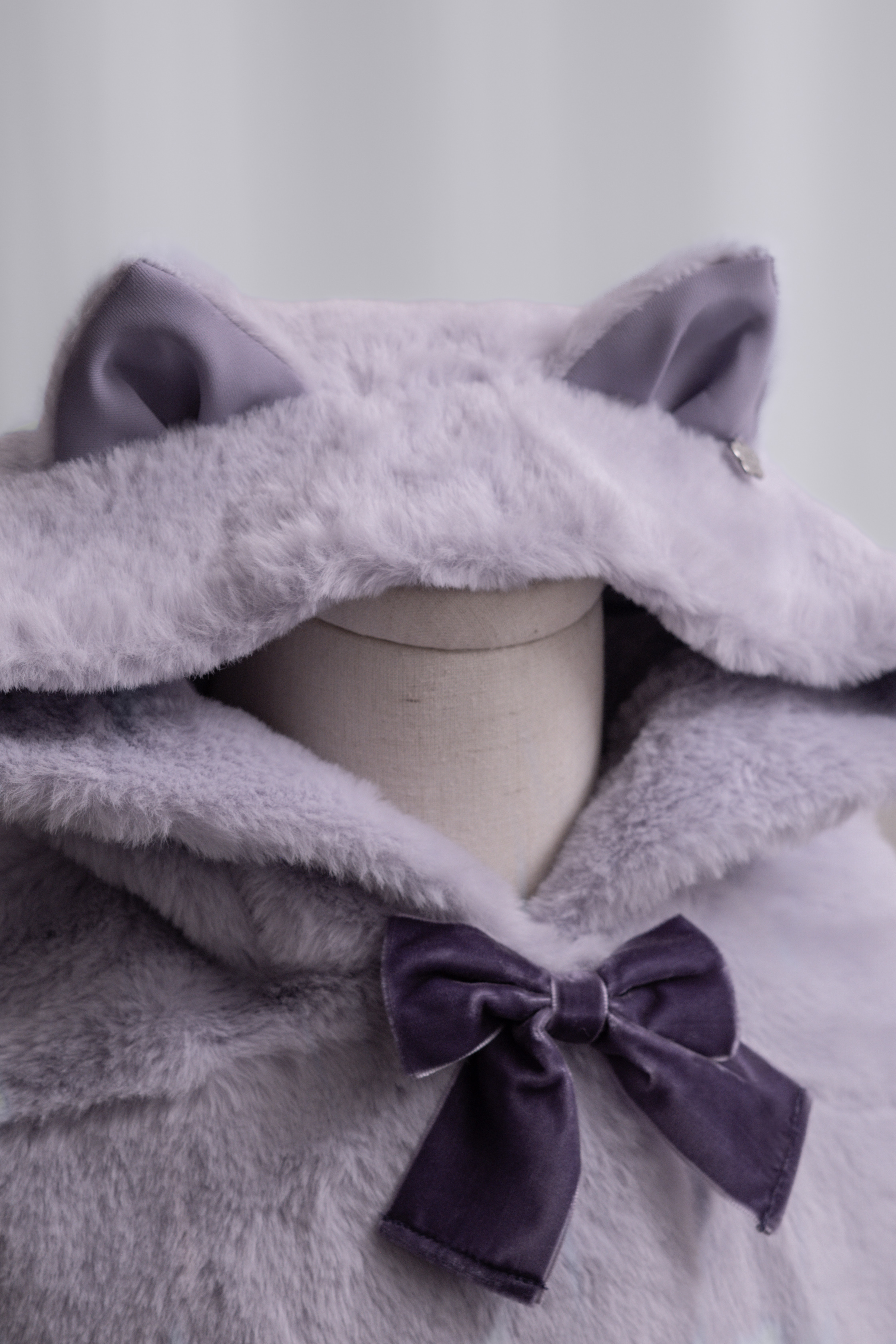 ANNA SUI ⟡ 蝴蝶喵斗篷