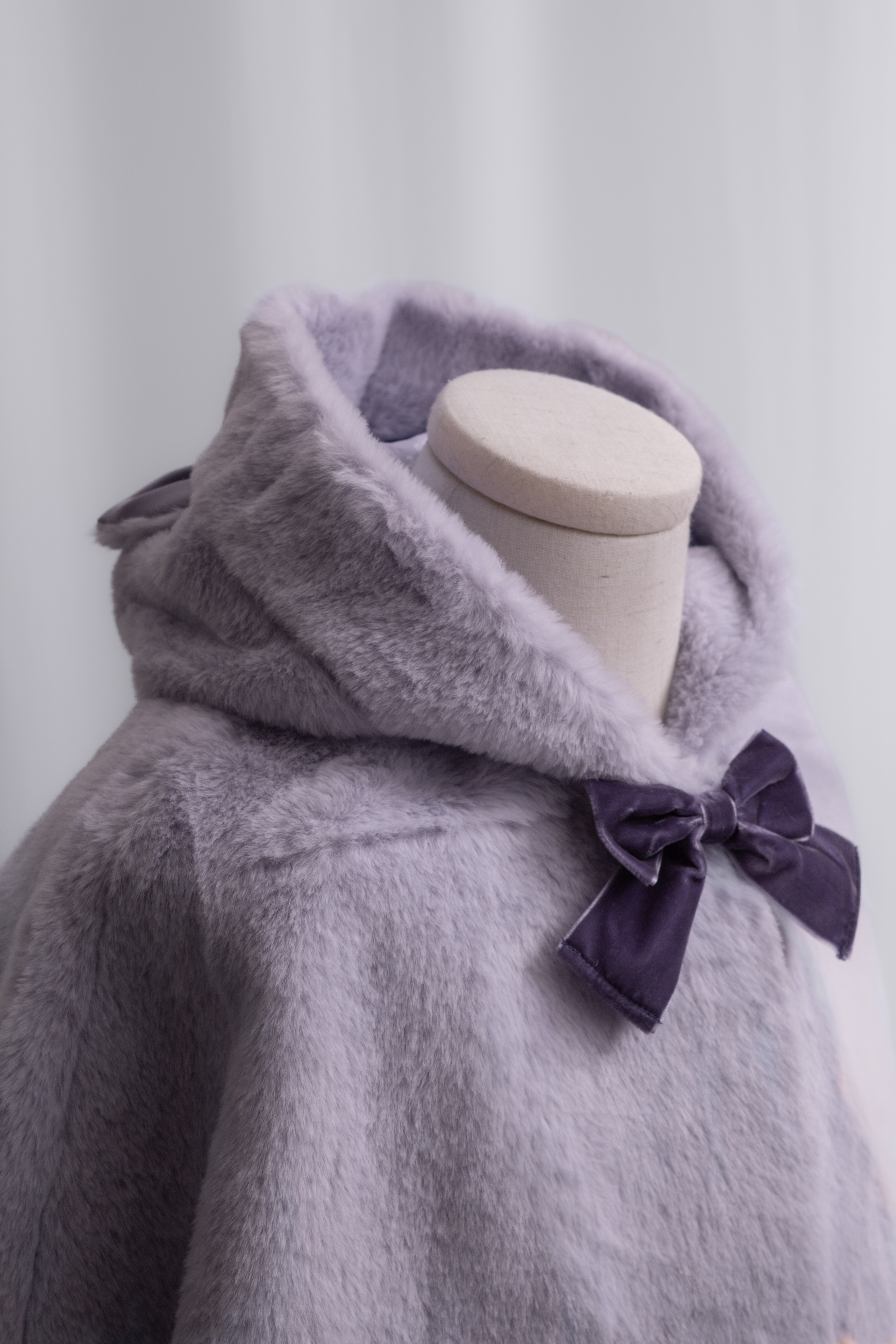 ANNA SUI ⟡ 蝴蝶喵斗篷